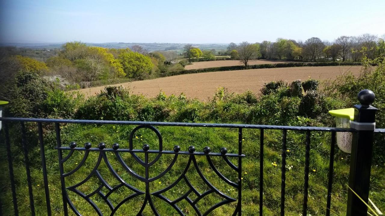 Beautiful 3-Bed Cottage In Cornwall Callington Esterno foto